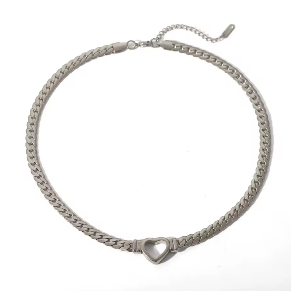 Elegant Silver Heart Necklace
